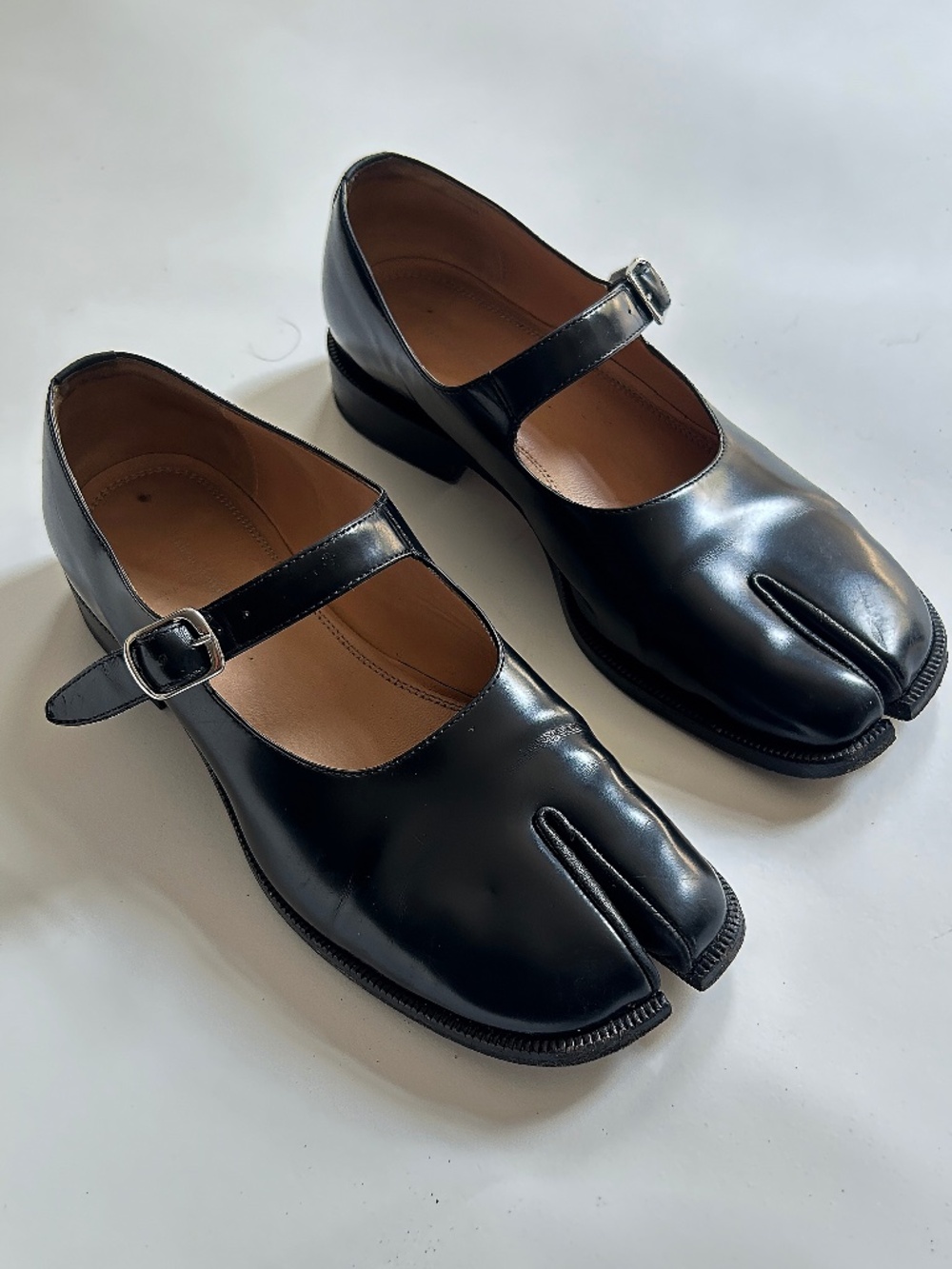 Maison Martin Margiela Tabi Mary Jane Black Leather Flats EU 40